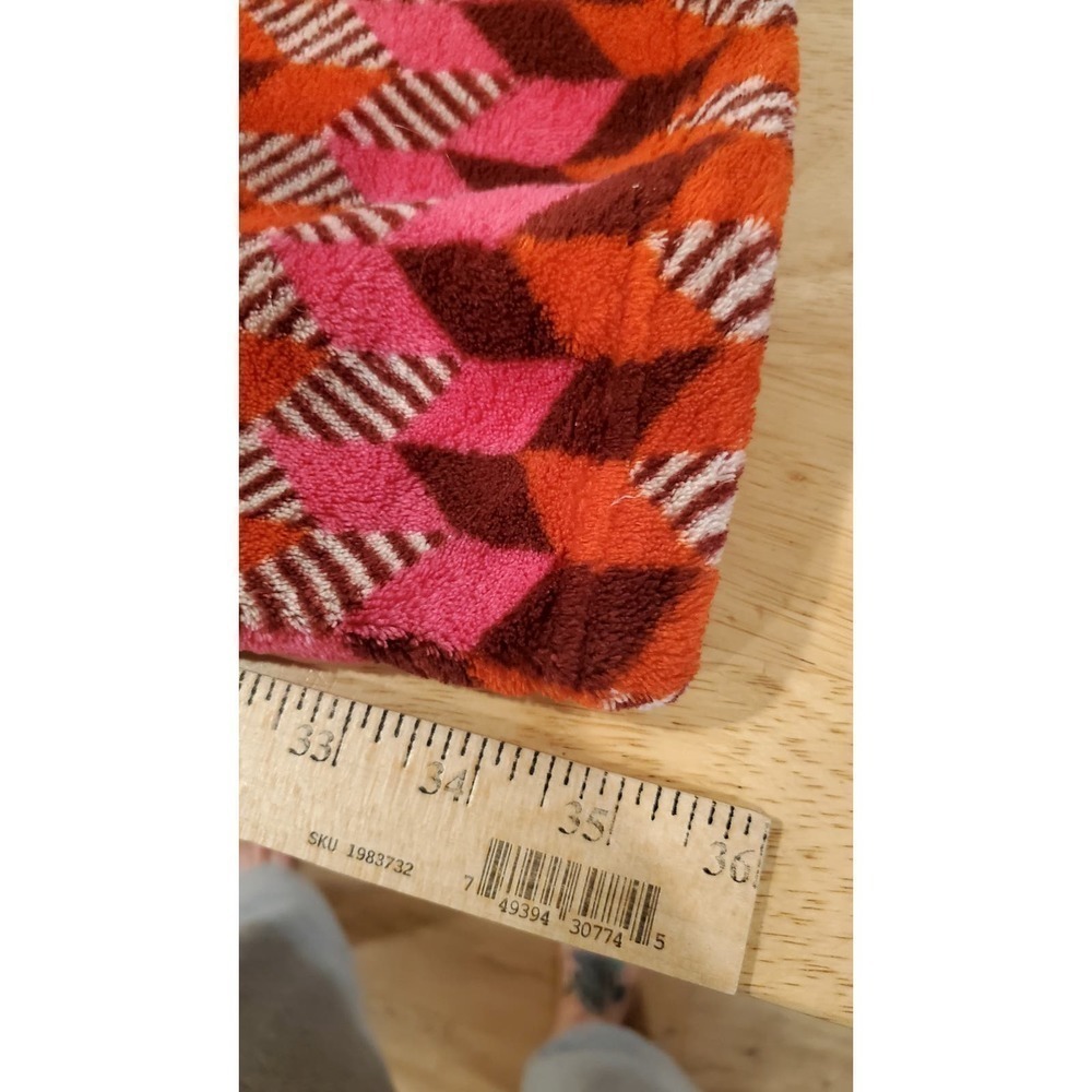 Vera Bradley Geometric Print Terry Short Robe Pink & Red - Picture 12 of 12